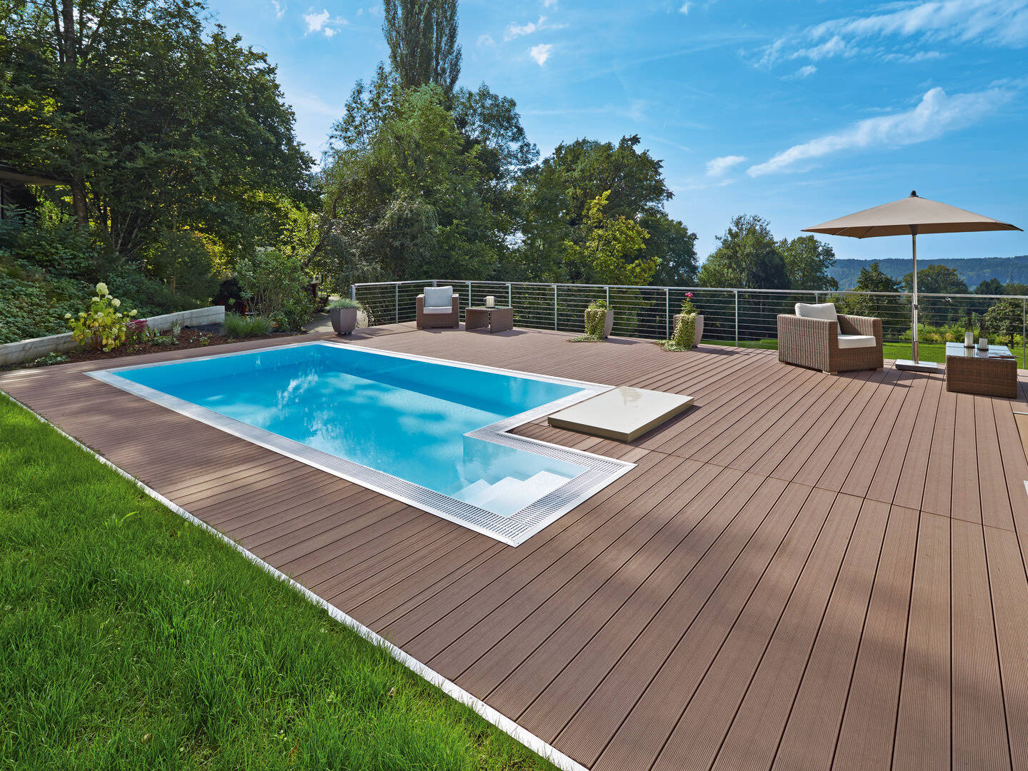 Terrace Massive 503 Haselnussbraun_1.jpg